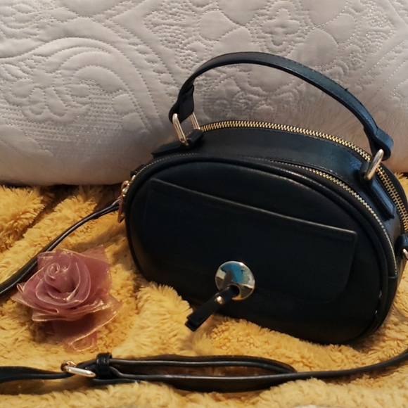 Black bowler purse with handle - Picture 1 of 7